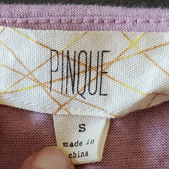 PINQUE Tie-up Crop Top - Picture 4 of 7